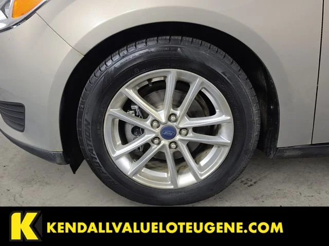 Used 2015  Ford SE image 9