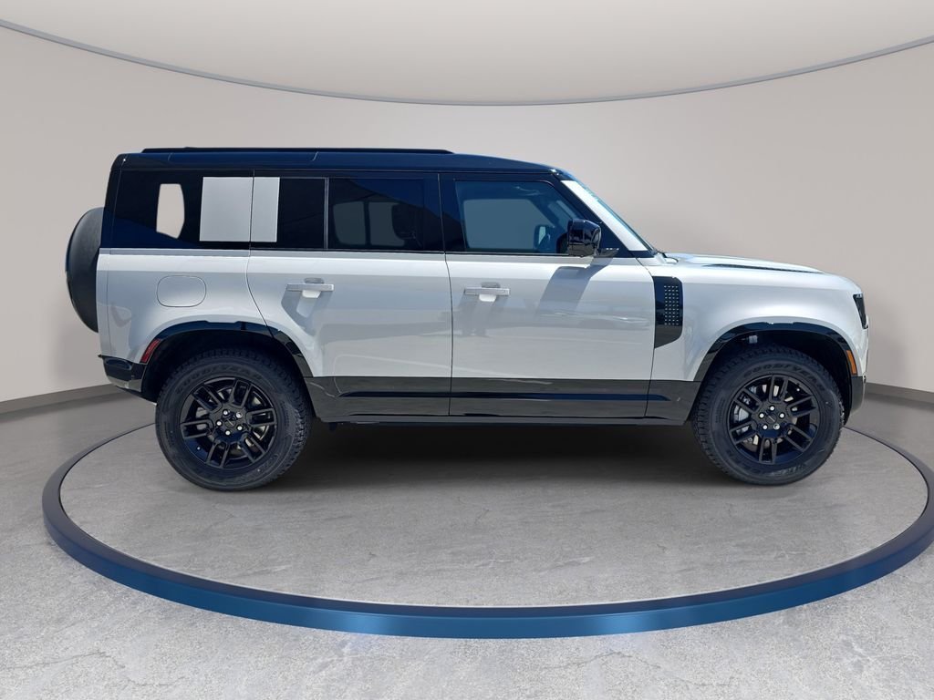 New 2026 Borasco Grey LAND ROVER X-Dynamic SE image 4