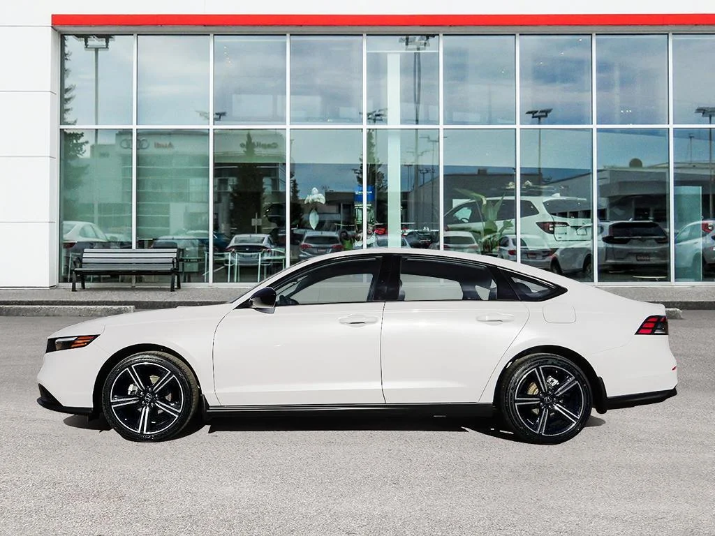 New 2026 Platinum White Pearl Honda SE image 3