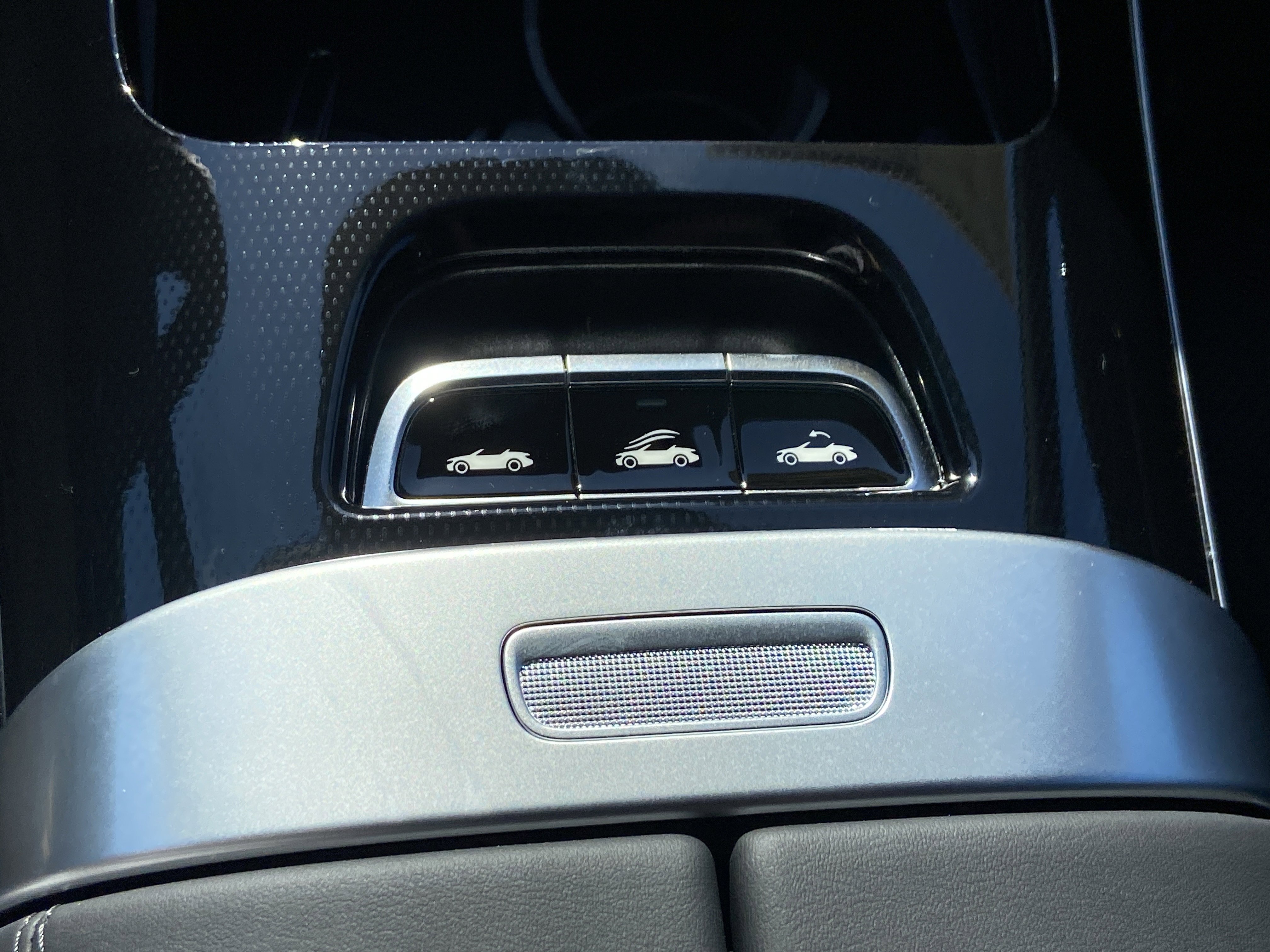 New 2026 Obsidian Black Metallic Mercedes-Benz AMG® CLE 53 4MATIC®+ Cabriolet image 40