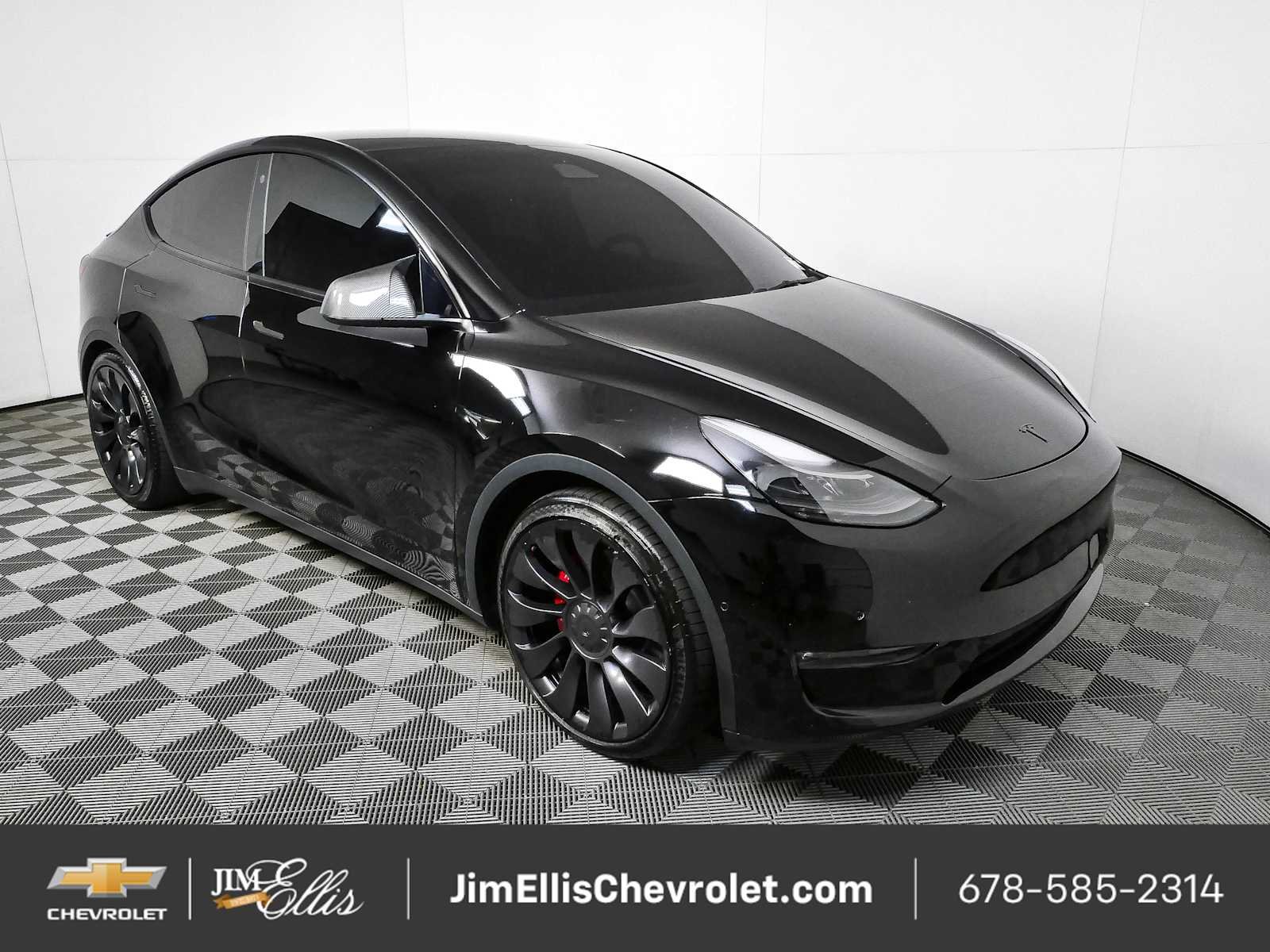 2022 Tesla Model Y Performance Dual Motor All-Wheel Drive's photo