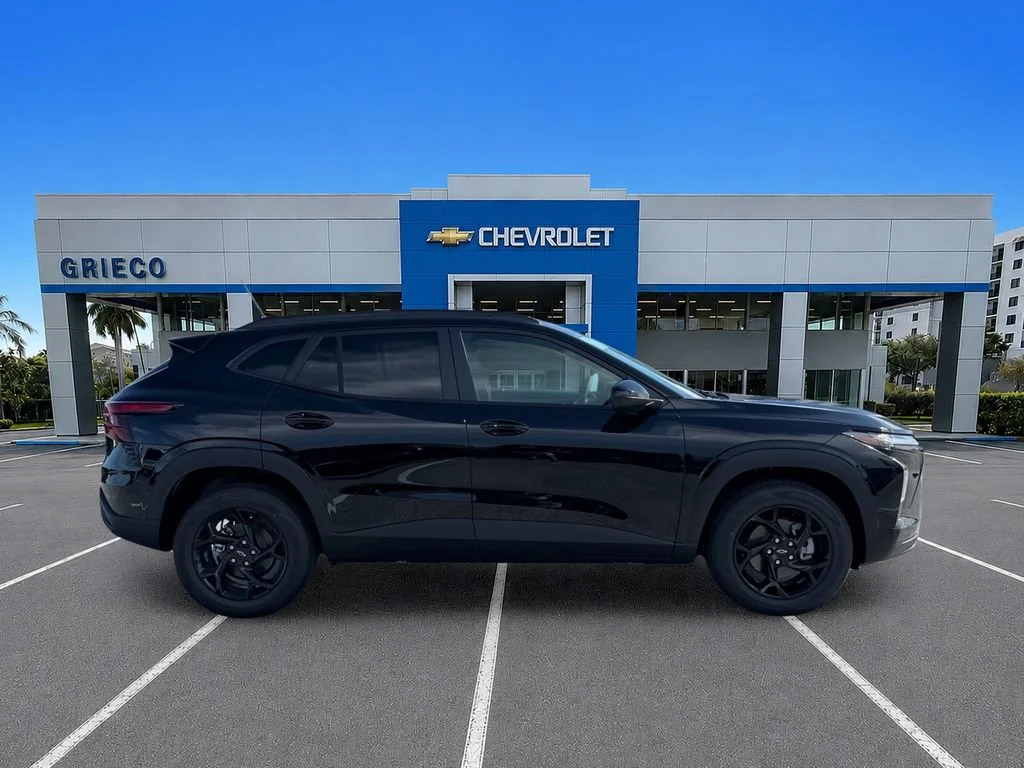 New 2026 Mosaic Black Metallic Chevrolet LT image 8