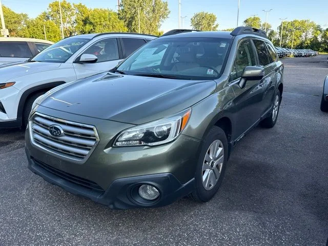 Used 2016 Green Subaru 2.5i Premium image 4