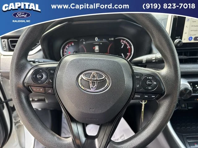Used 2025 White Toyota LE image 24