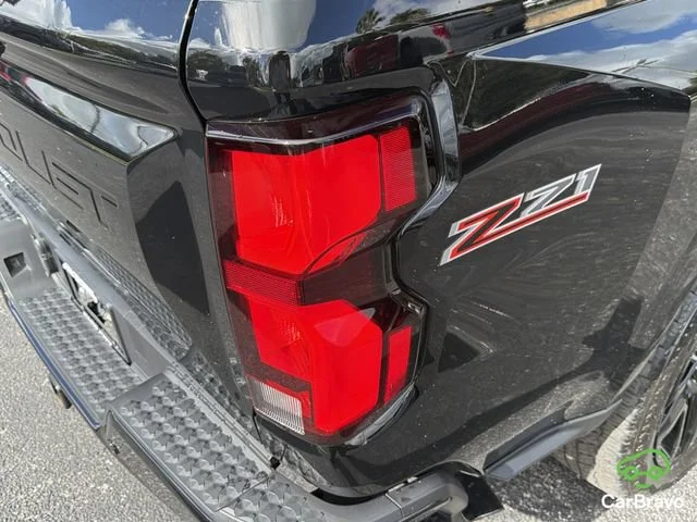 Used 2024 Black Chevrolet Z71 image 10