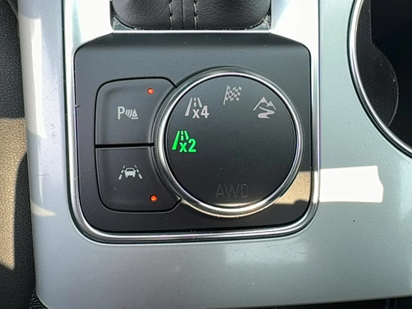 Used 2024 Riptide Blue Metallic Chevrolet LT image 22