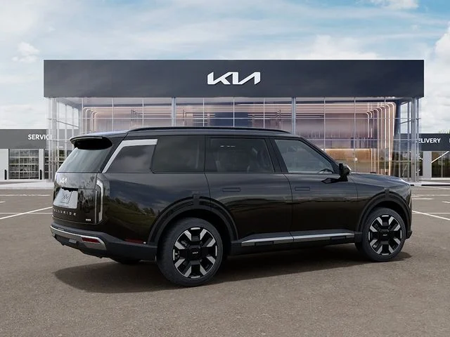 New 2027 Black Kia S image 7