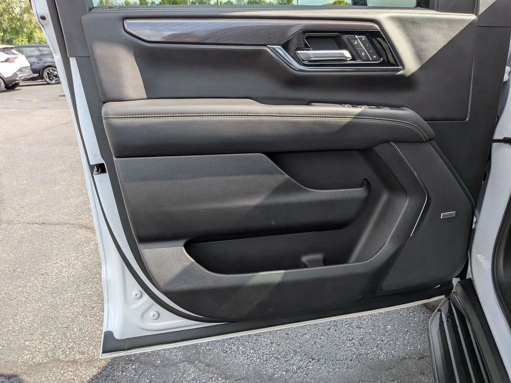 Used 2026 Summit White GMC Elevation image 13