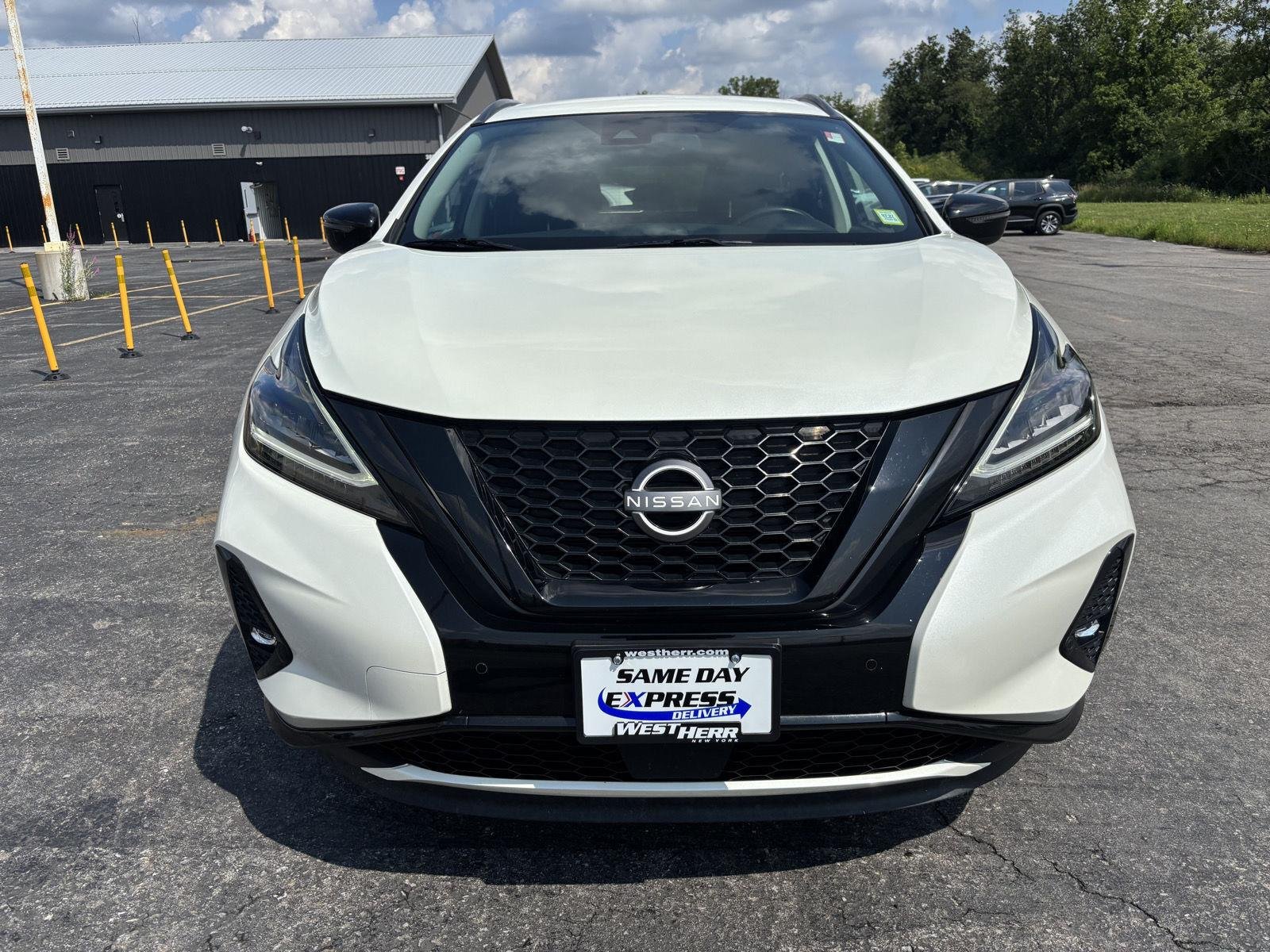 Used 2023 Pearl White Tricoat Nissan SV image 2
