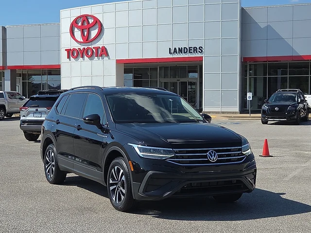 2023 Volkswagen Tiguan S