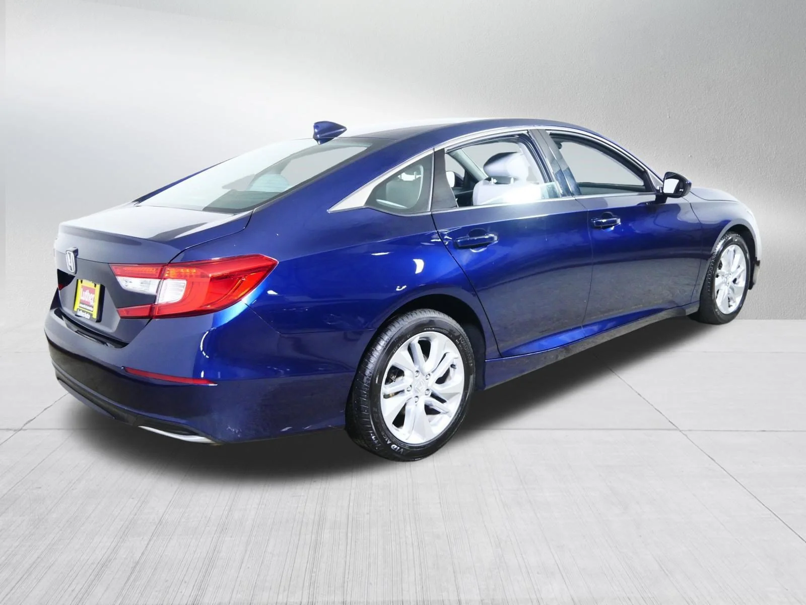 Used 2019 Obsidian Blue Pearl Honda LX 1.5T image 7