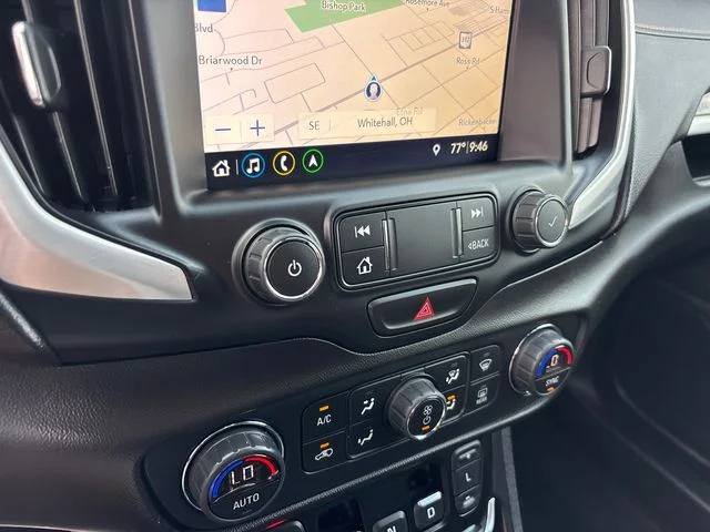 Used 2020 Gray GMC SLE image 24