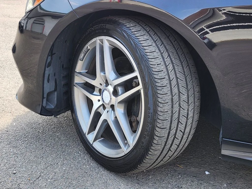 Used 2016  Mercedes-Benz E 350 image 36
