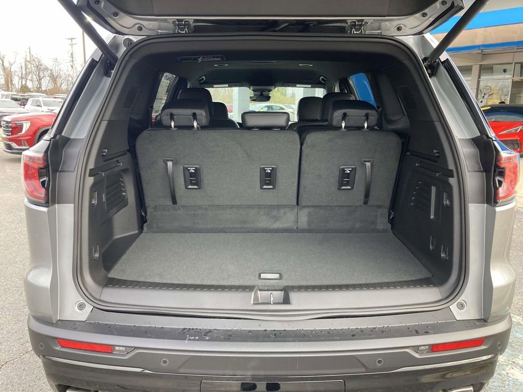 2026 GMC Acadia Elevation - Photo 11