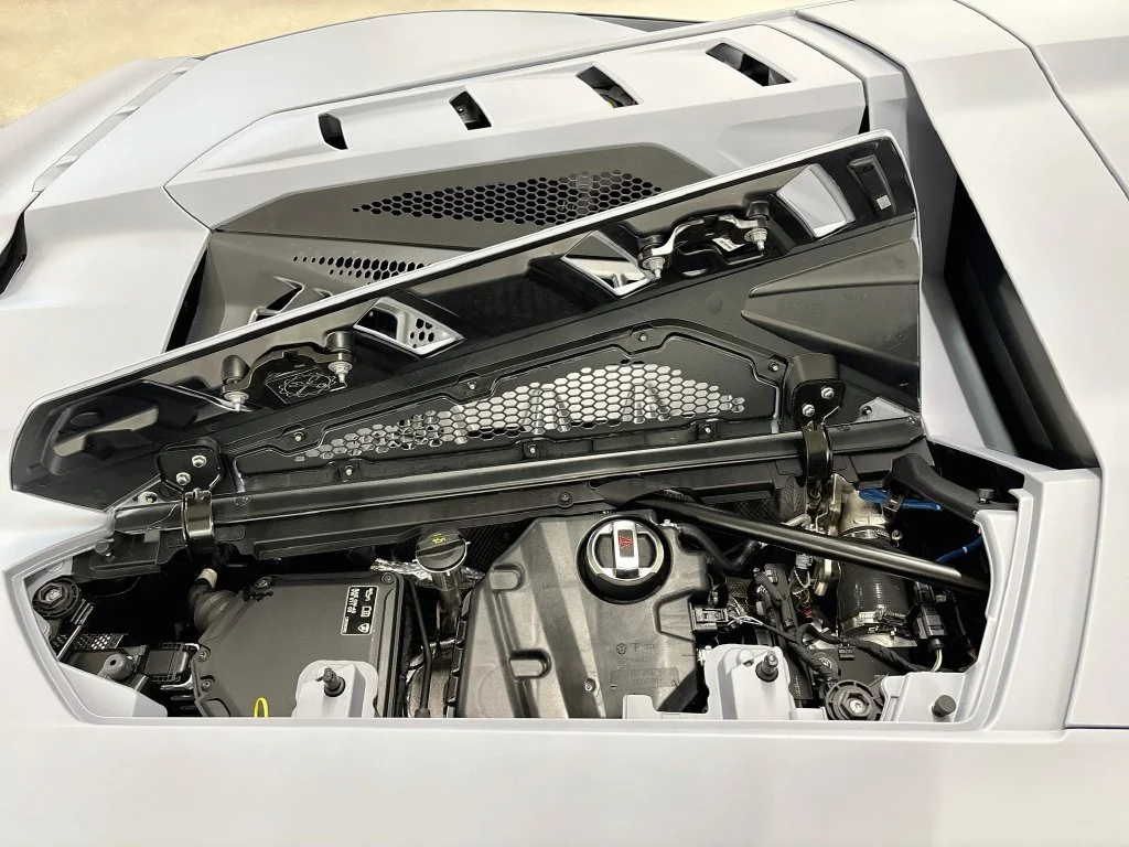New 2026 Silver Lamborghini  image 35