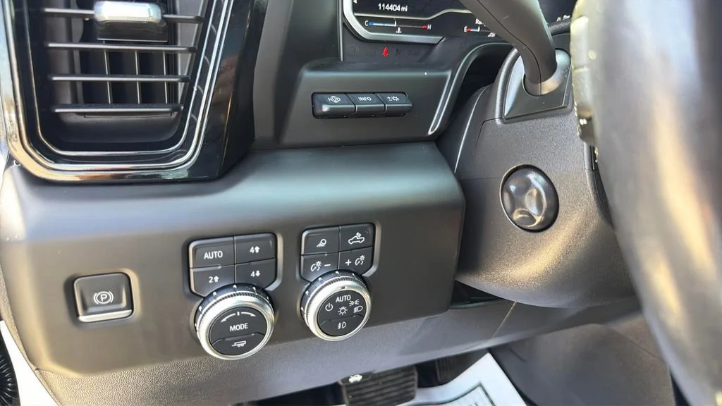 Certified Used 2022 Summit White GMC AT4X image 20