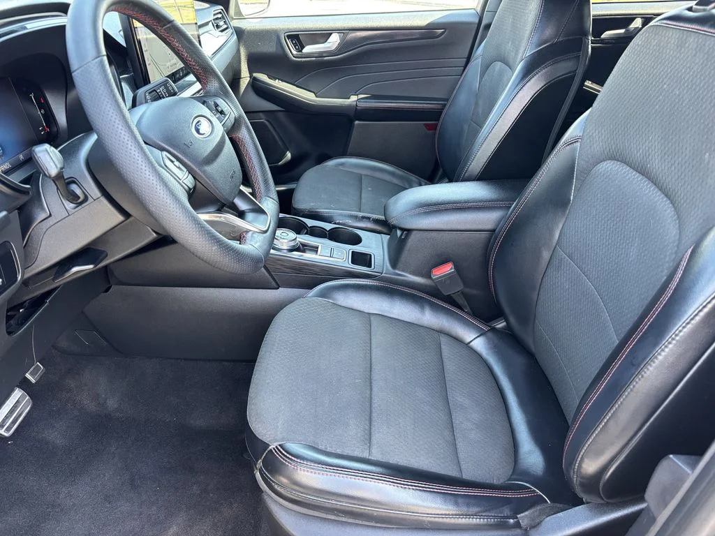 Used 2023 Black Ford ST-Line image 14