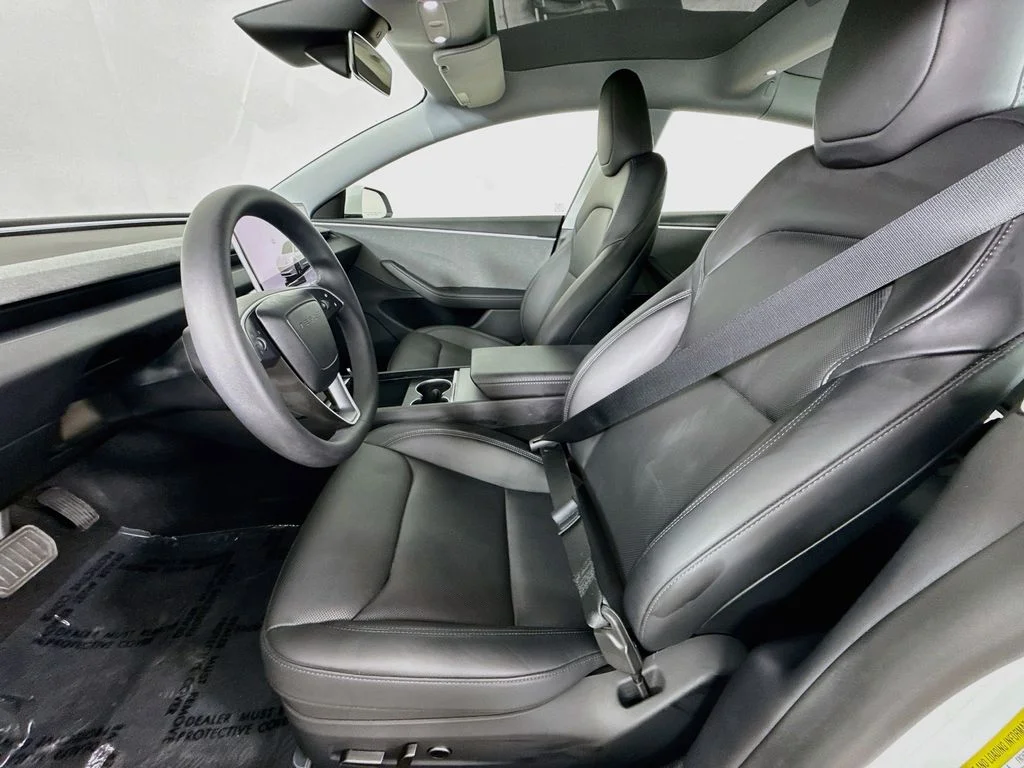 Used 2025 White Tesla Long Range image 21