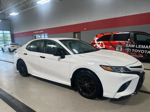 Used 2020 White Toyota SE Nightshade image 2