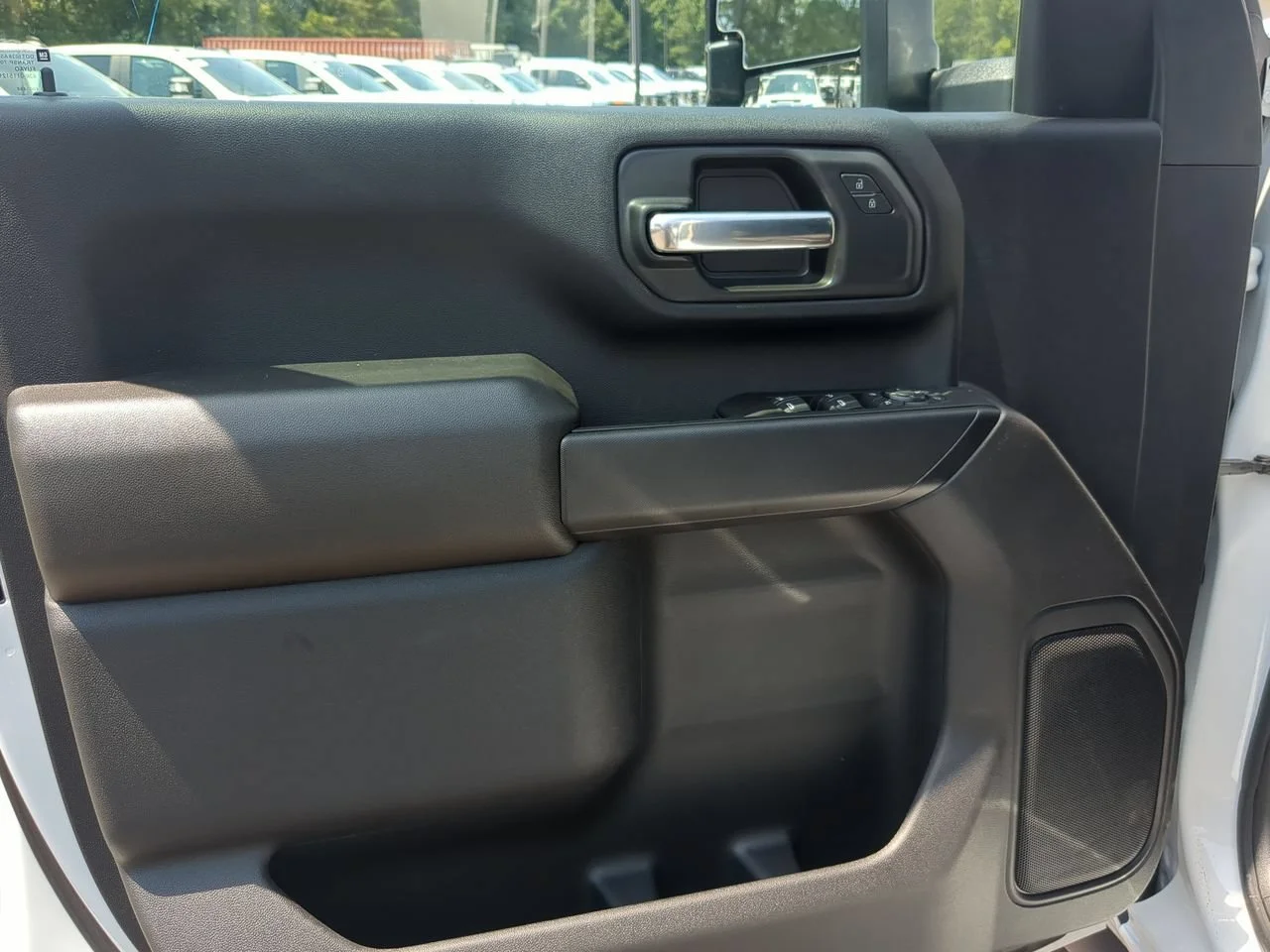 New 2026 Summit White GMC Pro image 21