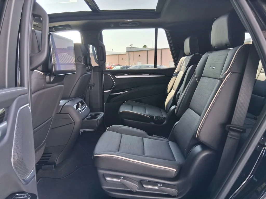 2026 Cadillac Escalade Luxury - Photo 26