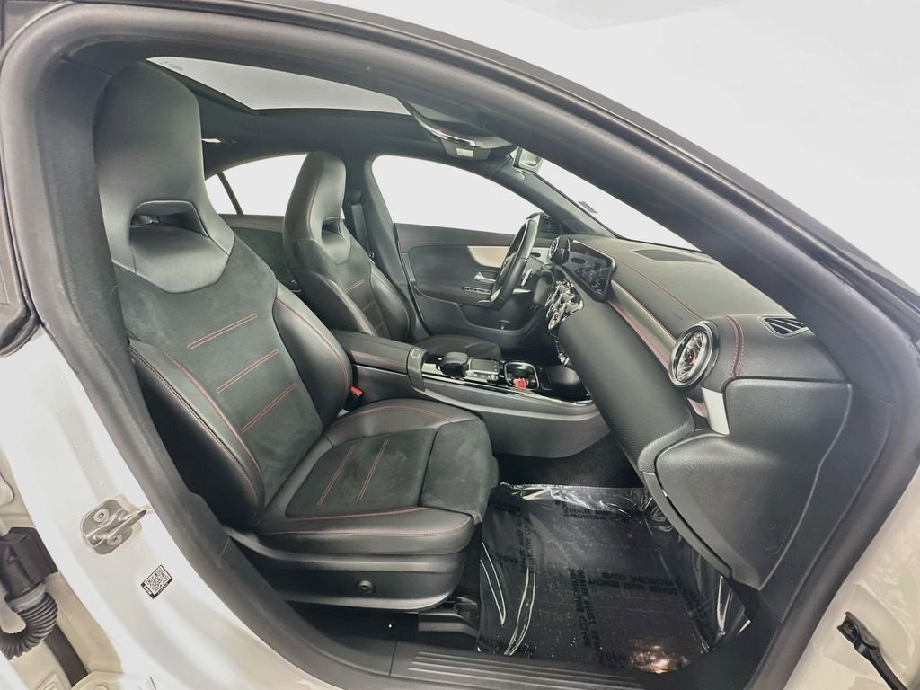 Used 2023 White Mercedes-Benz CLA 250 image 27