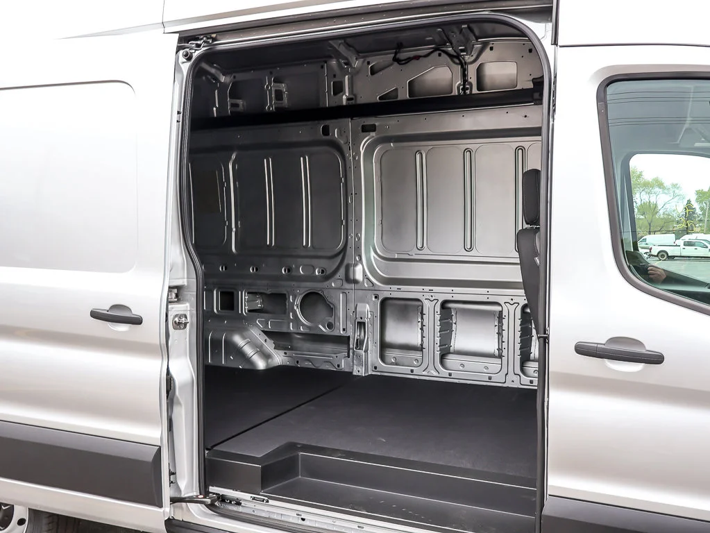 New 2026 Ingot Silver Metallic Ford Cargo Van image 17