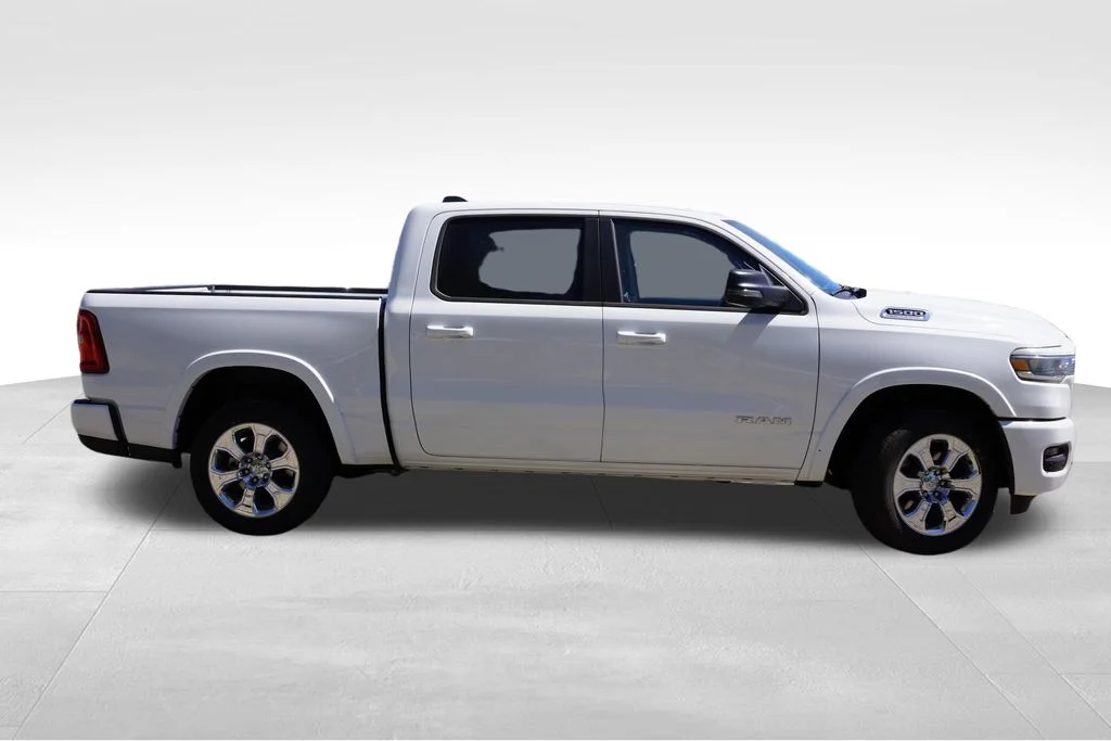 New 2026 Bright White Clear-Coat Exterior Paint RAM Big Horn image 2