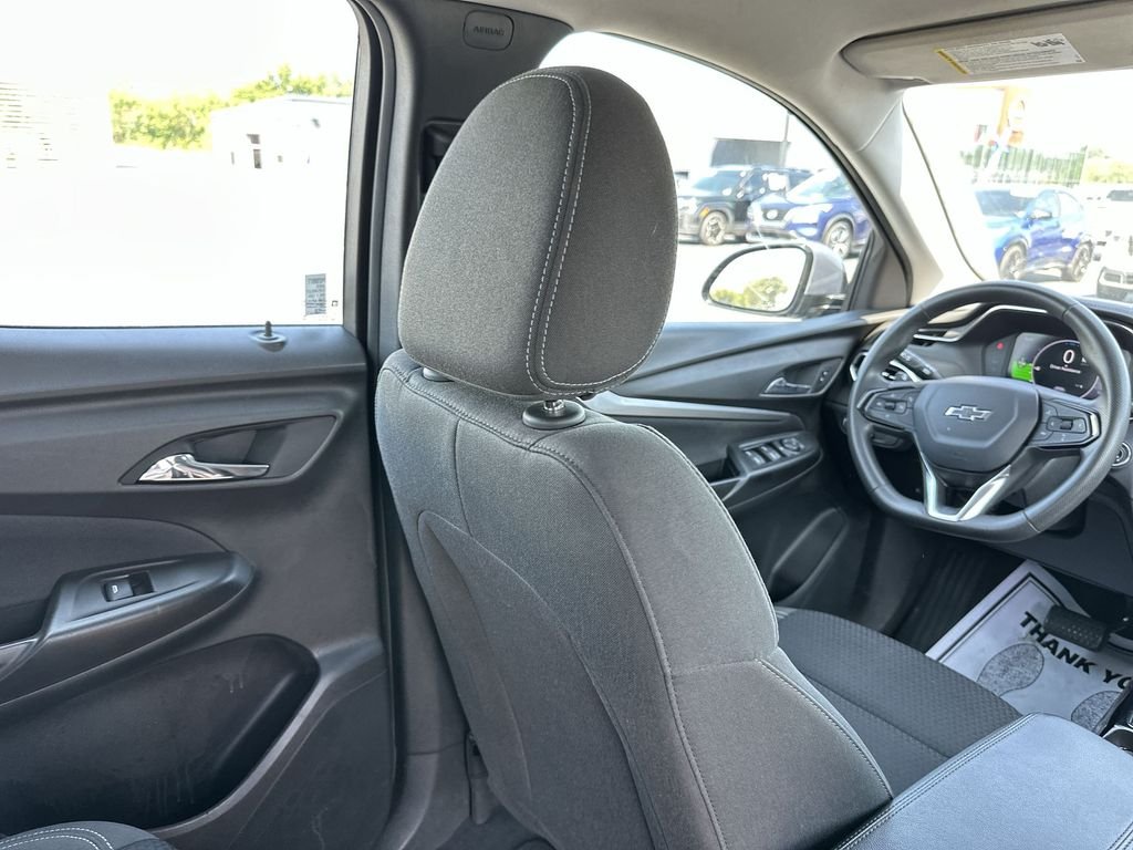 Used 2023 Gray Chevrolet LT image 15