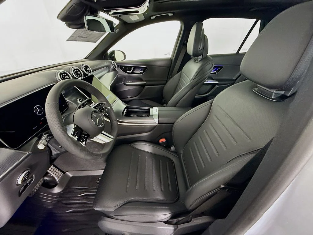 New 2026  Mercedes-Benz GLC 300 image 5