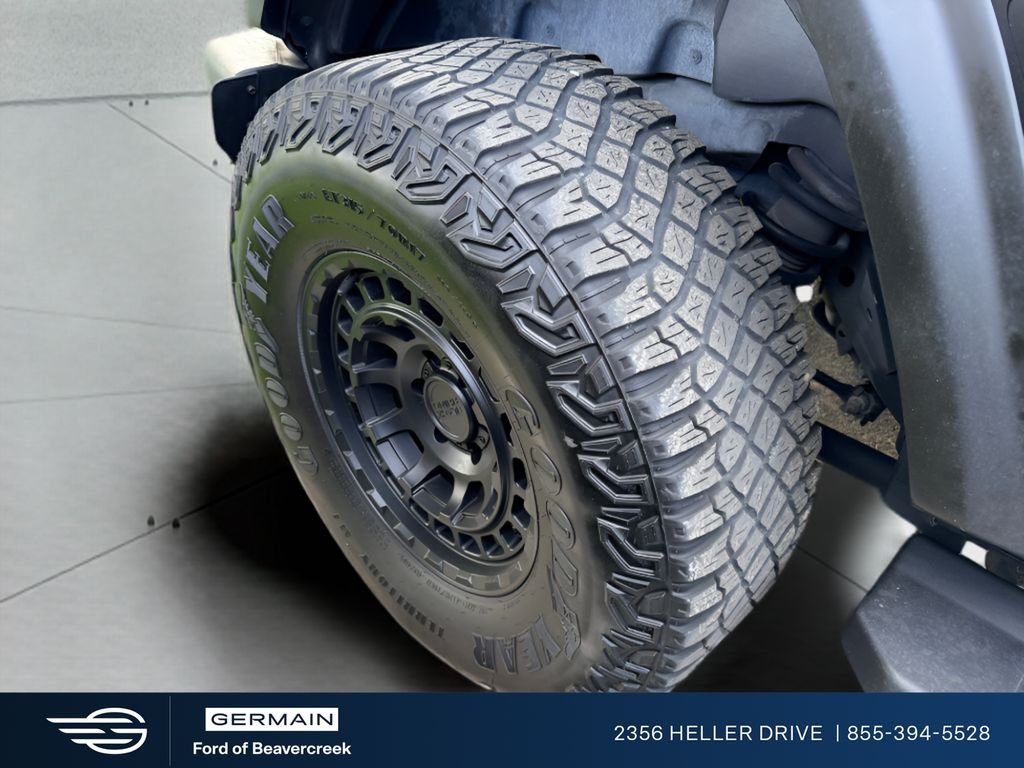 Used 2023 Shadow Black Ford Wildtrak image 11