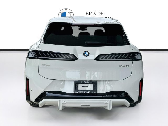 New 2027 White BMW 50 xDrive image 5