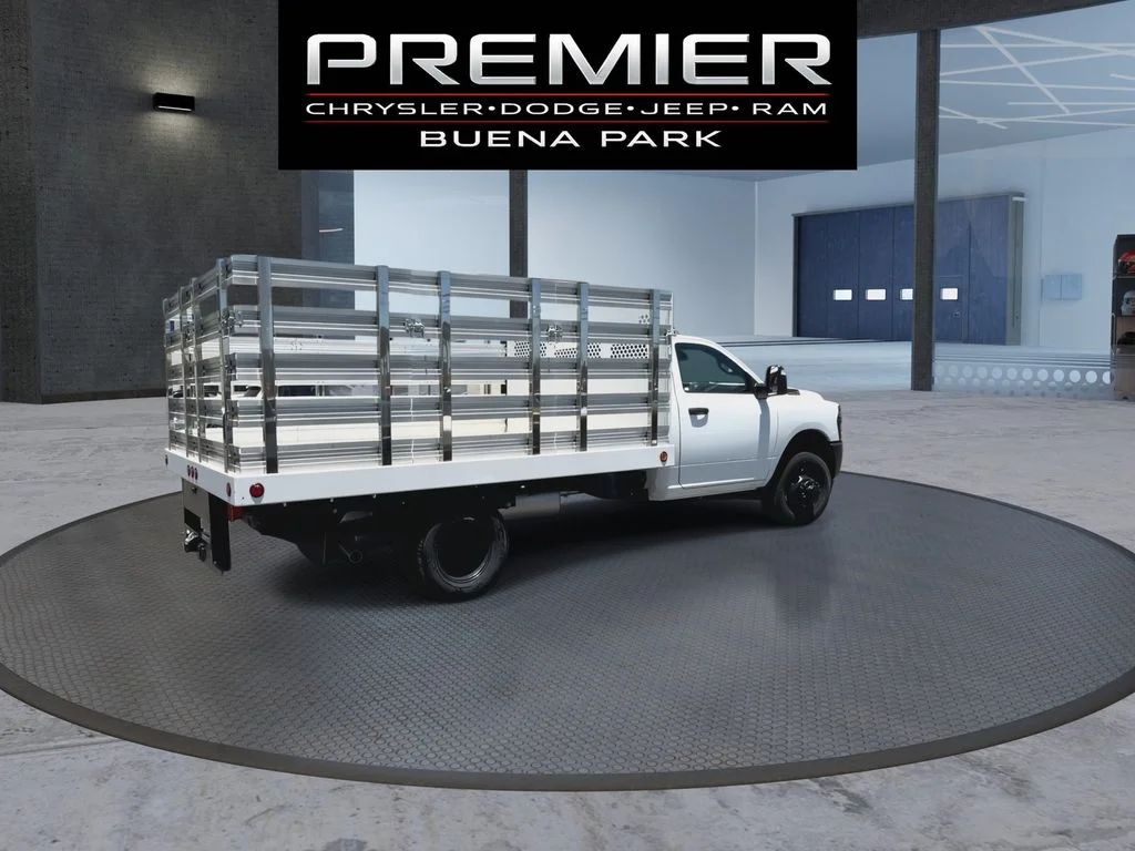 2025 RAM 3500 Chassis Tradesman - Photo 8