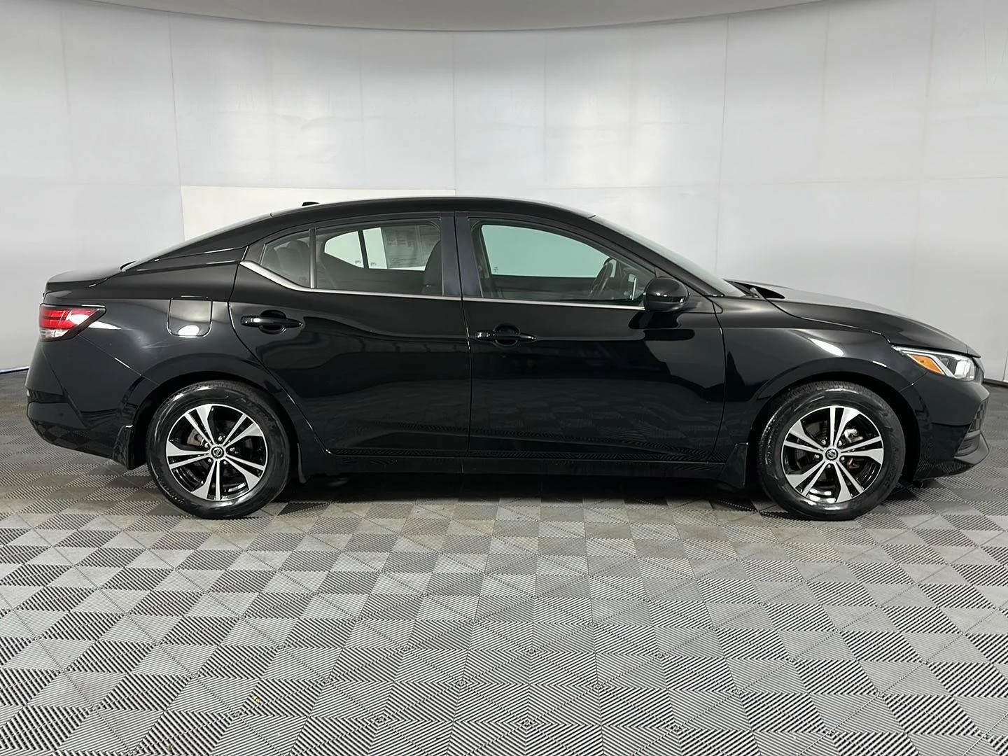 Used 2023 Super Black Nissan SV image 26