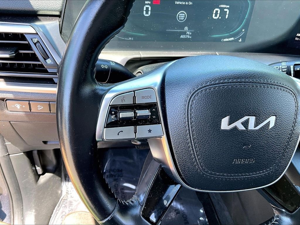 Used 2023 Gray Kia LX image 24