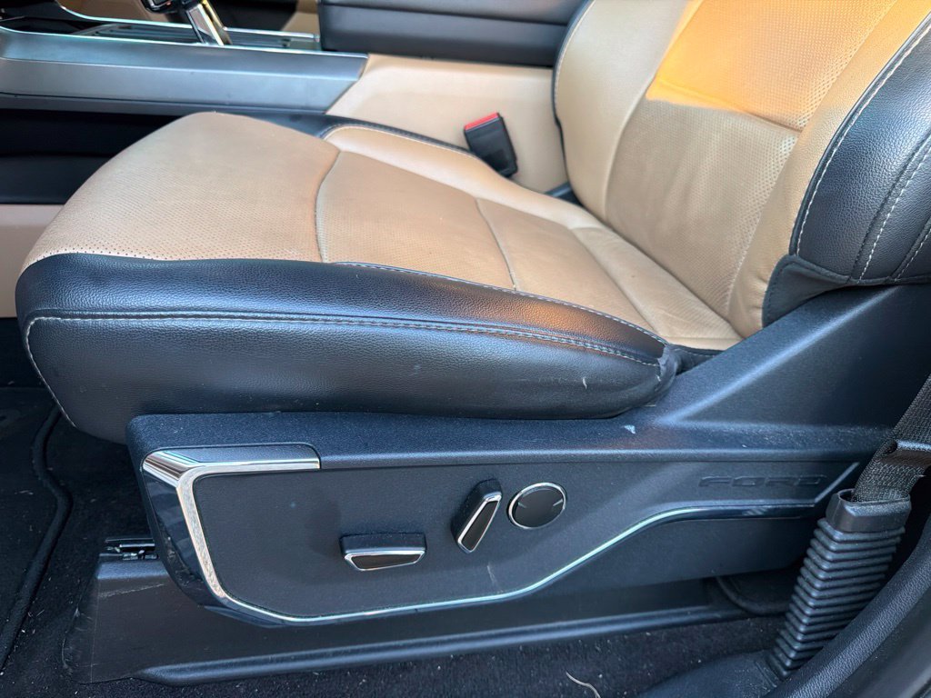 Used 2021 White Ford Lariat image 18