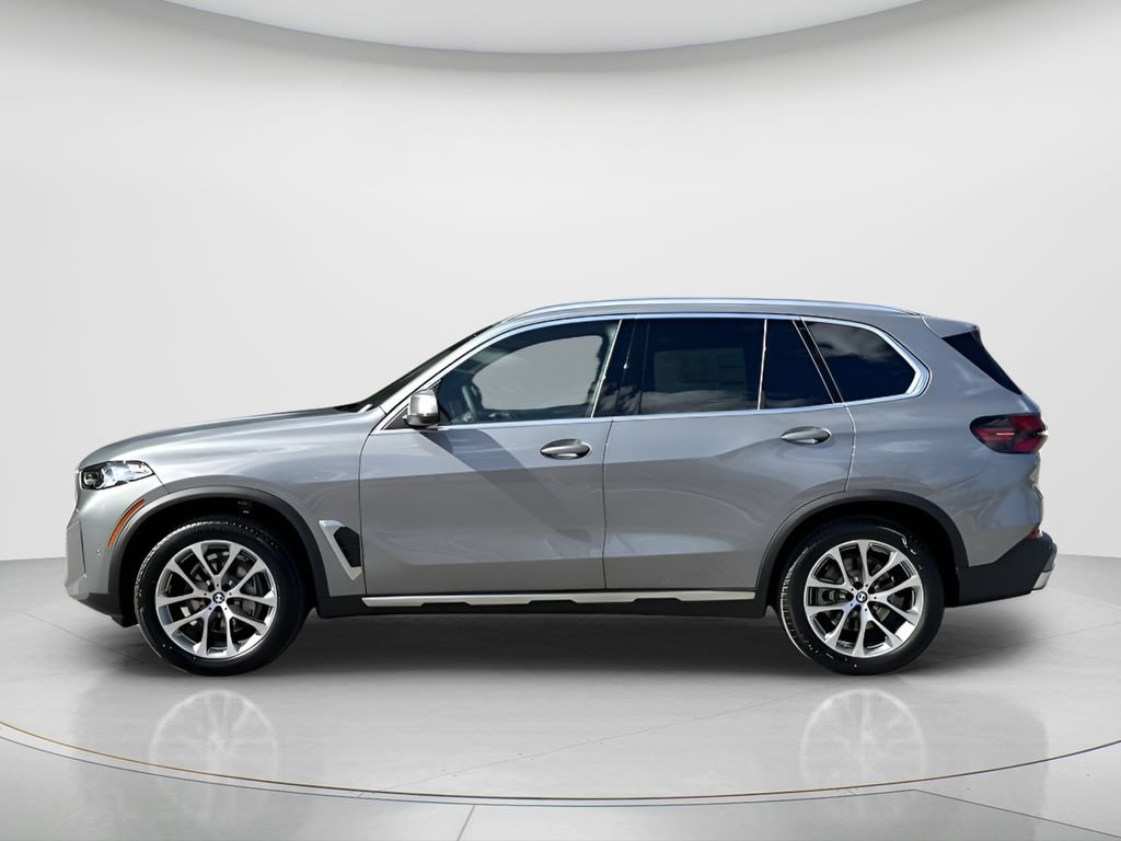 New 2026 Skyscraper Grey Metallic BMW sDrive40i image 10