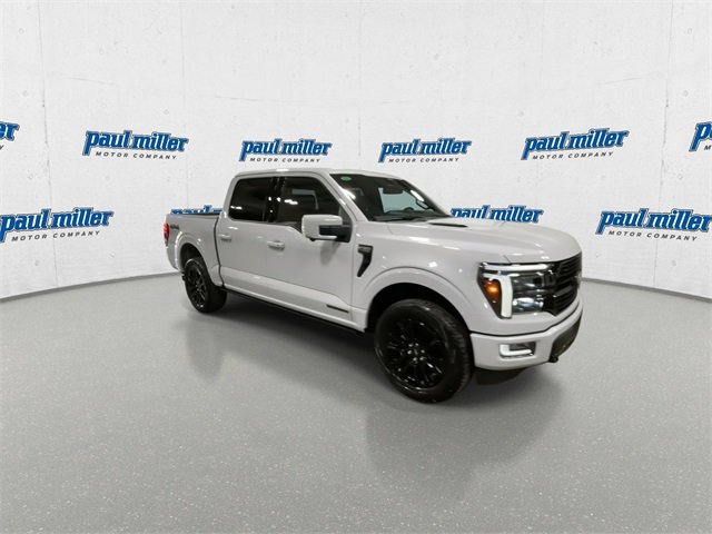 2025 Ford F-150 Platinum photo 2