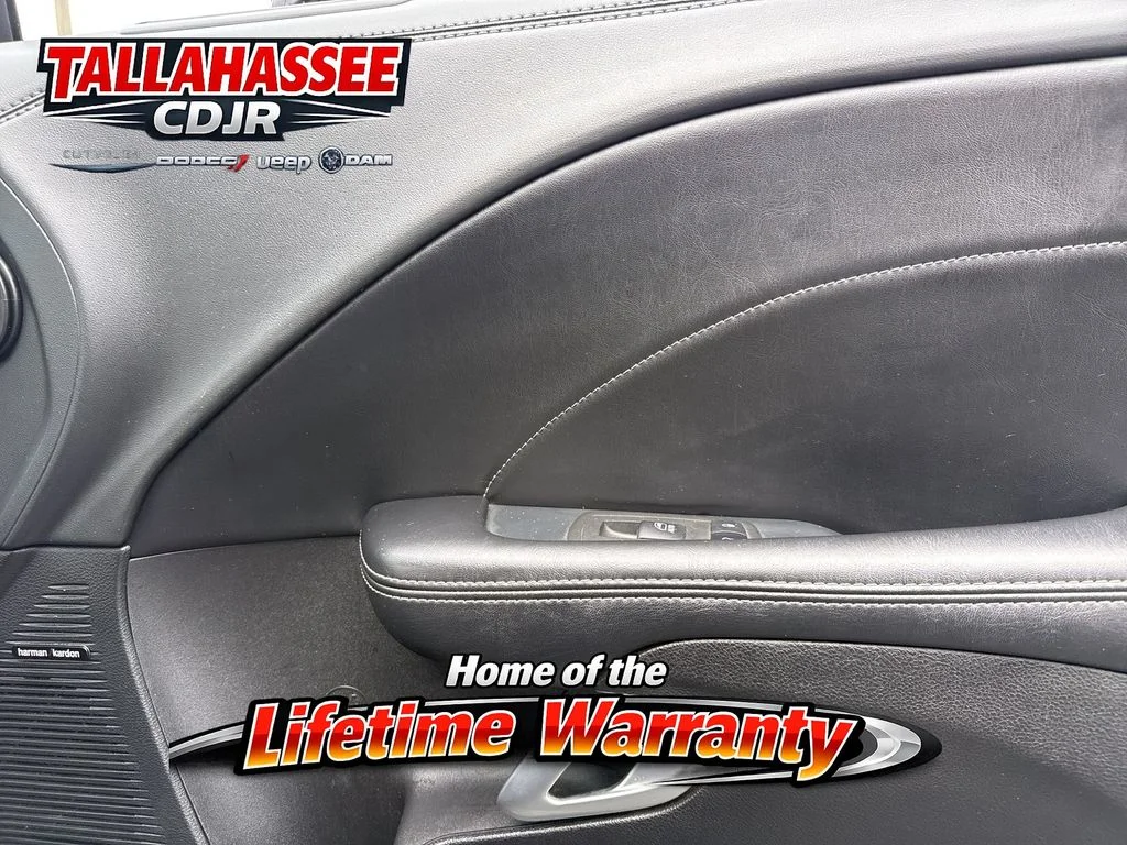 Used 2022 Pitch Black Clearcoat Dodge R/T Scat Pack image 28