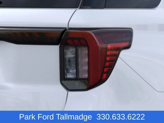 New 2026 Star White Metallic Tri-Coat Ford Platinum image 21