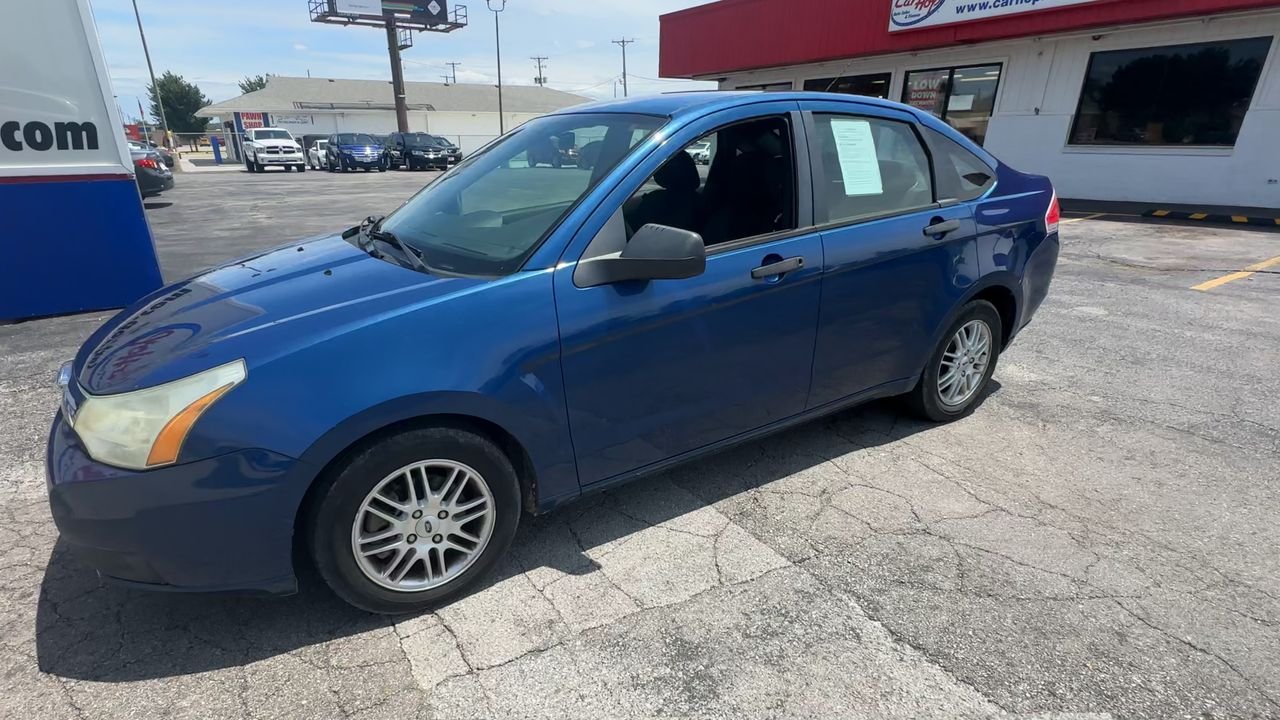 2009 Ford Focus SE photo 4