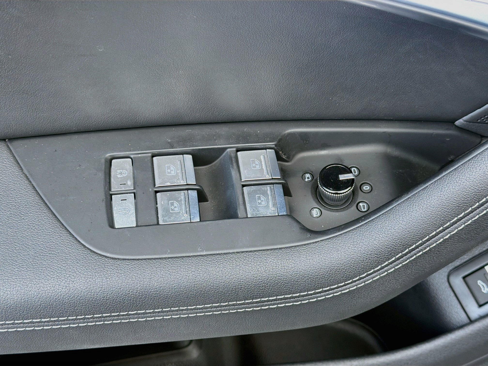 Used 2021 Daytona Gray Pearl Audi Premium Plus image 23