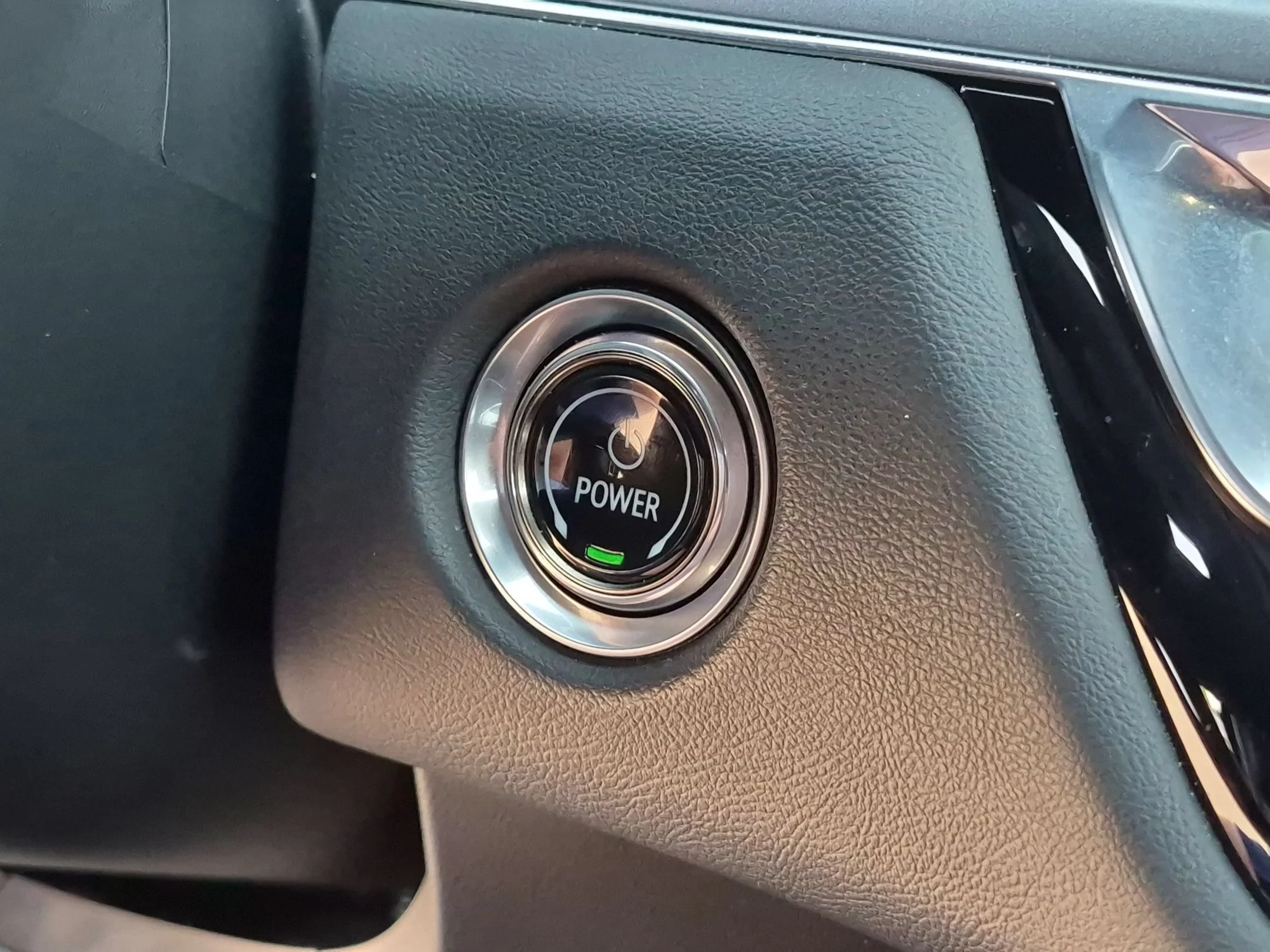 Used 2024 Emerald Lake Metallic Cadillac Tech image 15