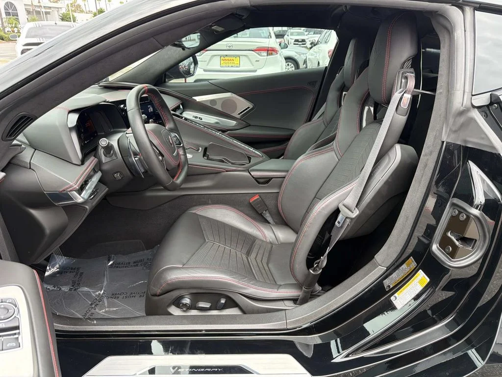 Used 2021 Black Chevrolet 3LT image 19