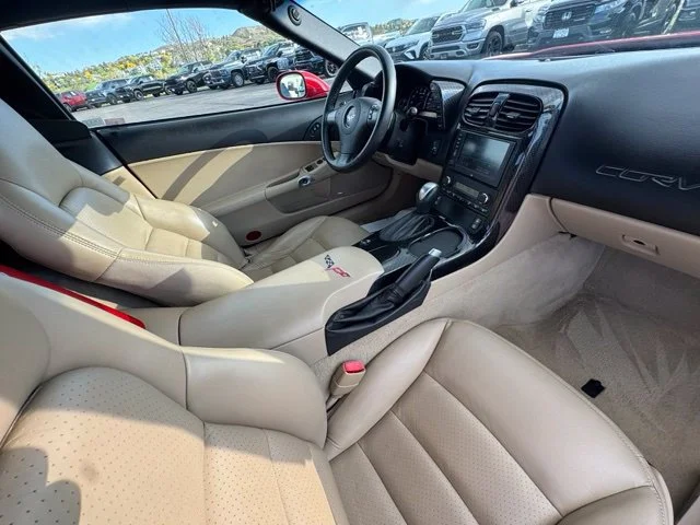 Used 2007 Victory Red Chevrolet  image 19