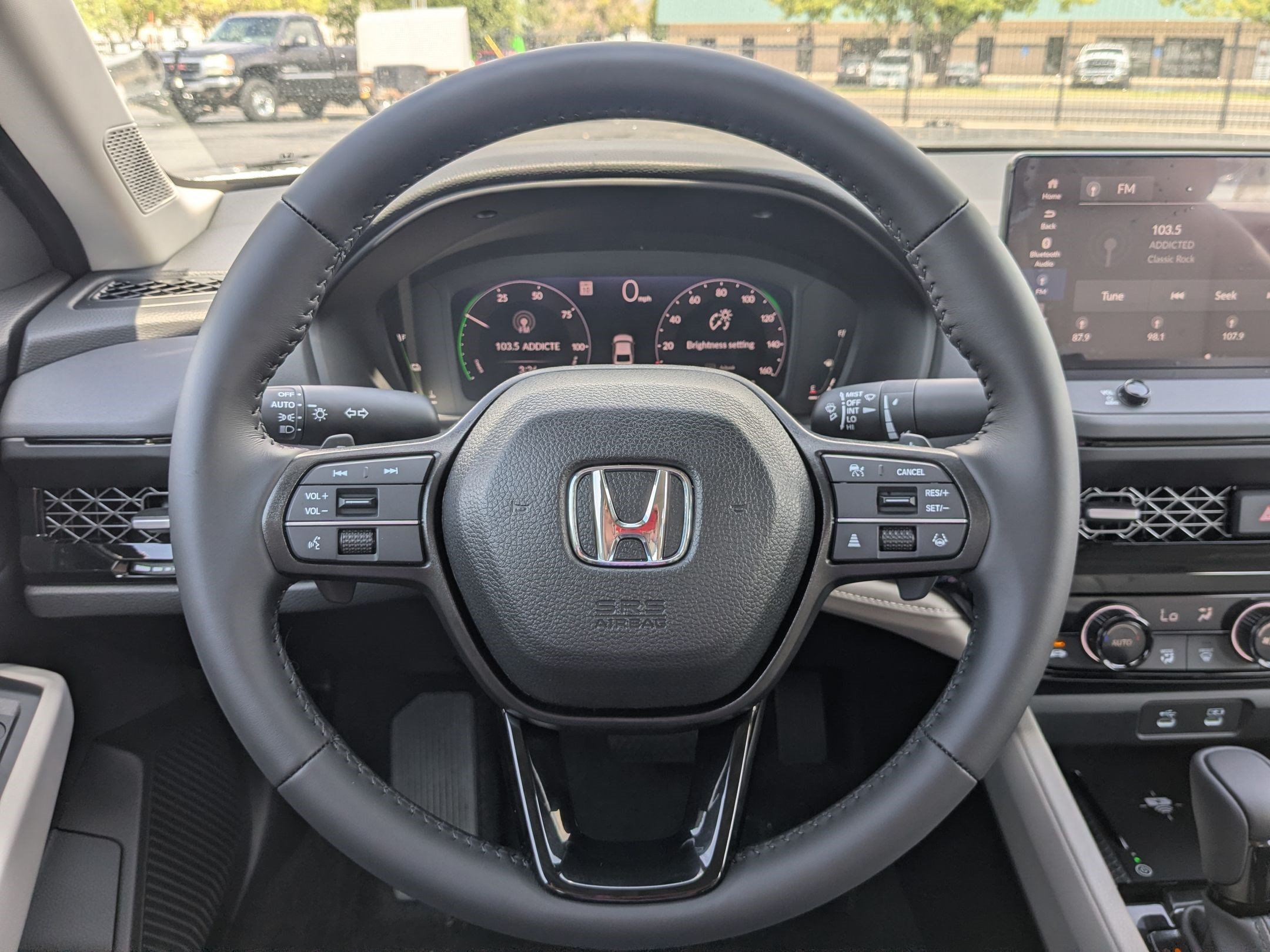 New 2026 Platinum White Pearl Honda EX-L image 13