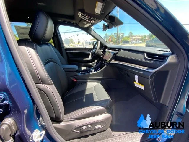 New 2026 Fathom Blue Pearlcoat Jeep Limited image 16