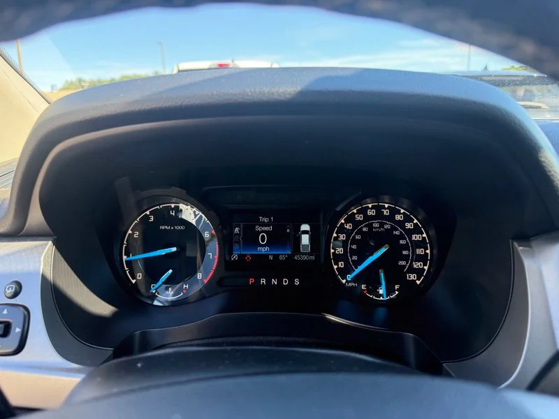 Used 2020 Silver Ford XLT image 5