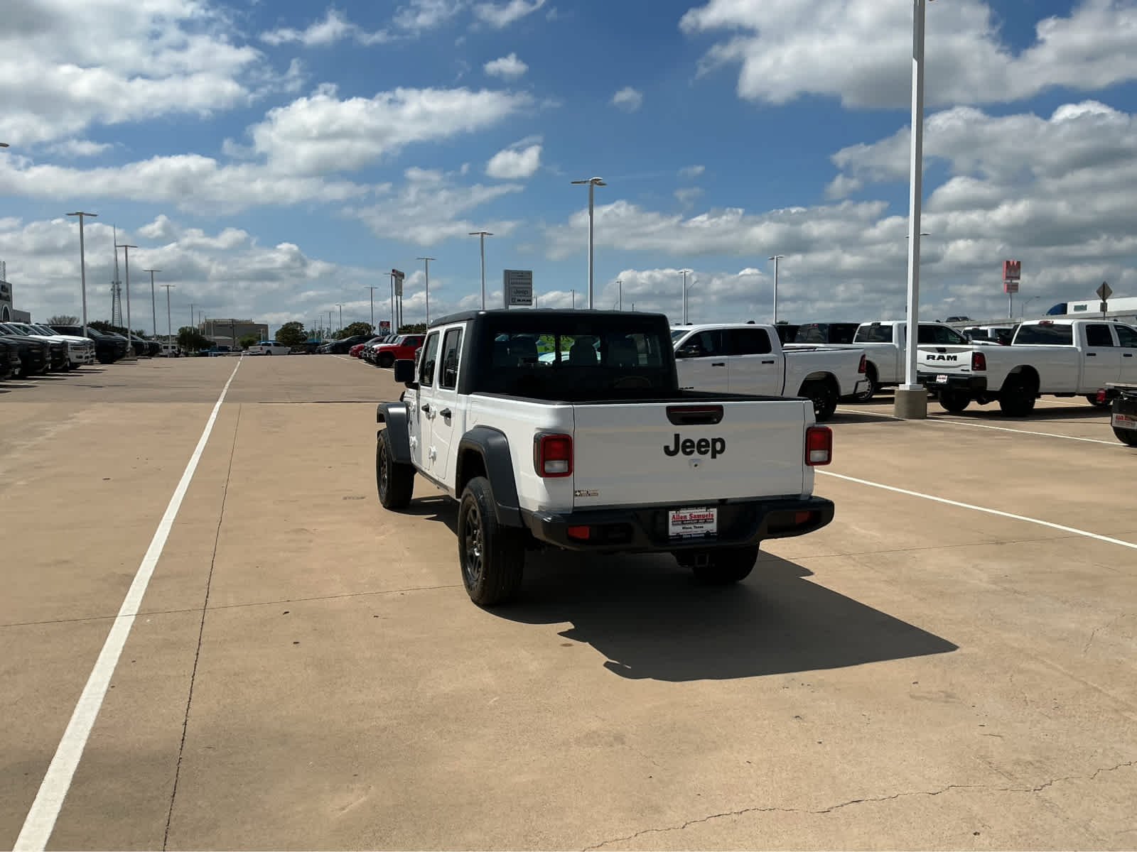 Used 2023 Bright White Clearcoat Jeep Sport image 10