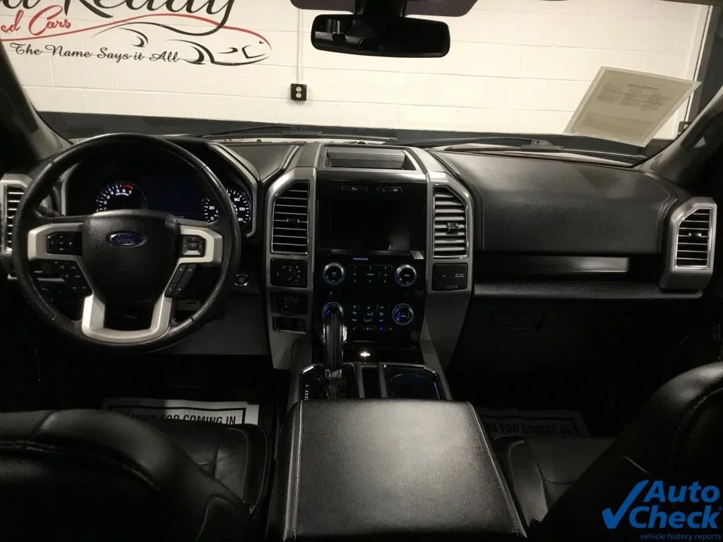 Used 2016 Red Ford Lariat image 23